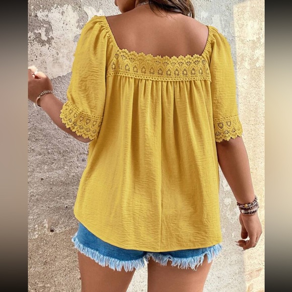 Plus size lace trim square neck blouse - Picture 4 of 16